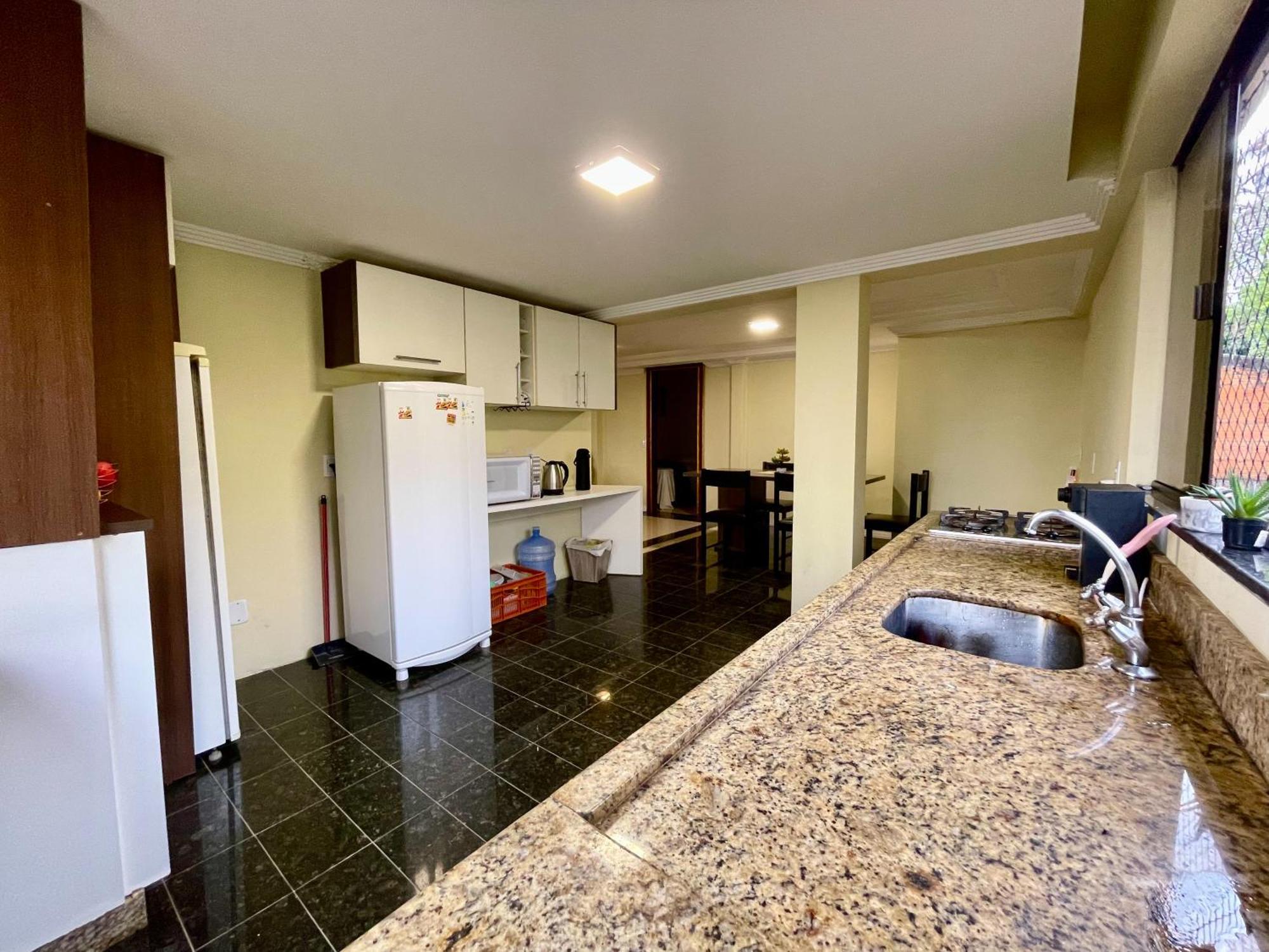 Webi Coliving - Unidade Coqueiros - Florianopolis-sc Albergue *