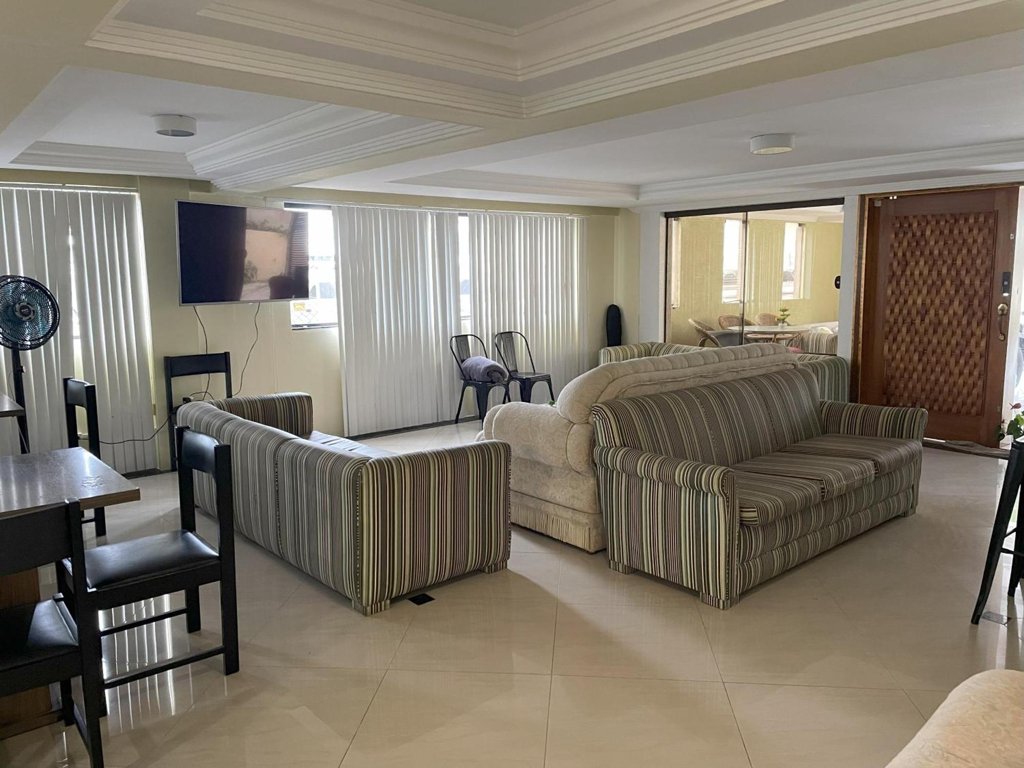 Webi Coliving - Unidade Coqueiros - Florianopolis-sc